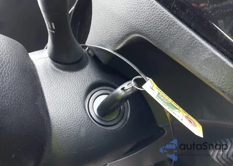 2015 Nissan Rogue S z USA, uszkodzony, nr VIN KNMAT2MT5FP588621